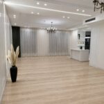 عکس کار شده با سنگ تراورتن کرم
